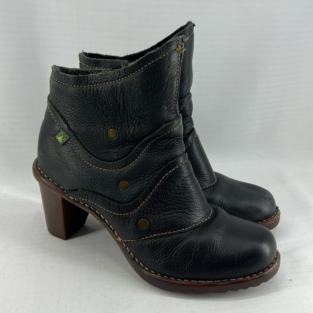 El Naturalista Ankle Boots